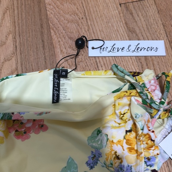 New FOR LOVE & LEMONS ruffle floral bikini bottom - Picture 2 of 5